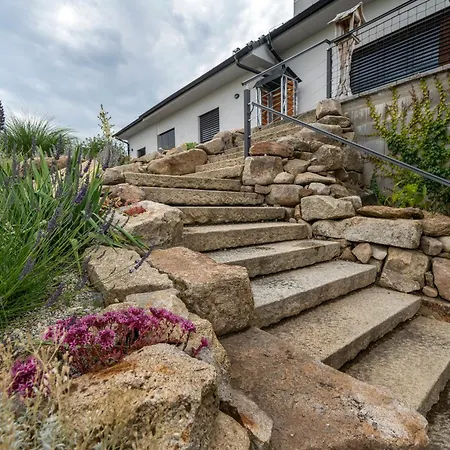 乡村民宿 V Soukromi V Sachu